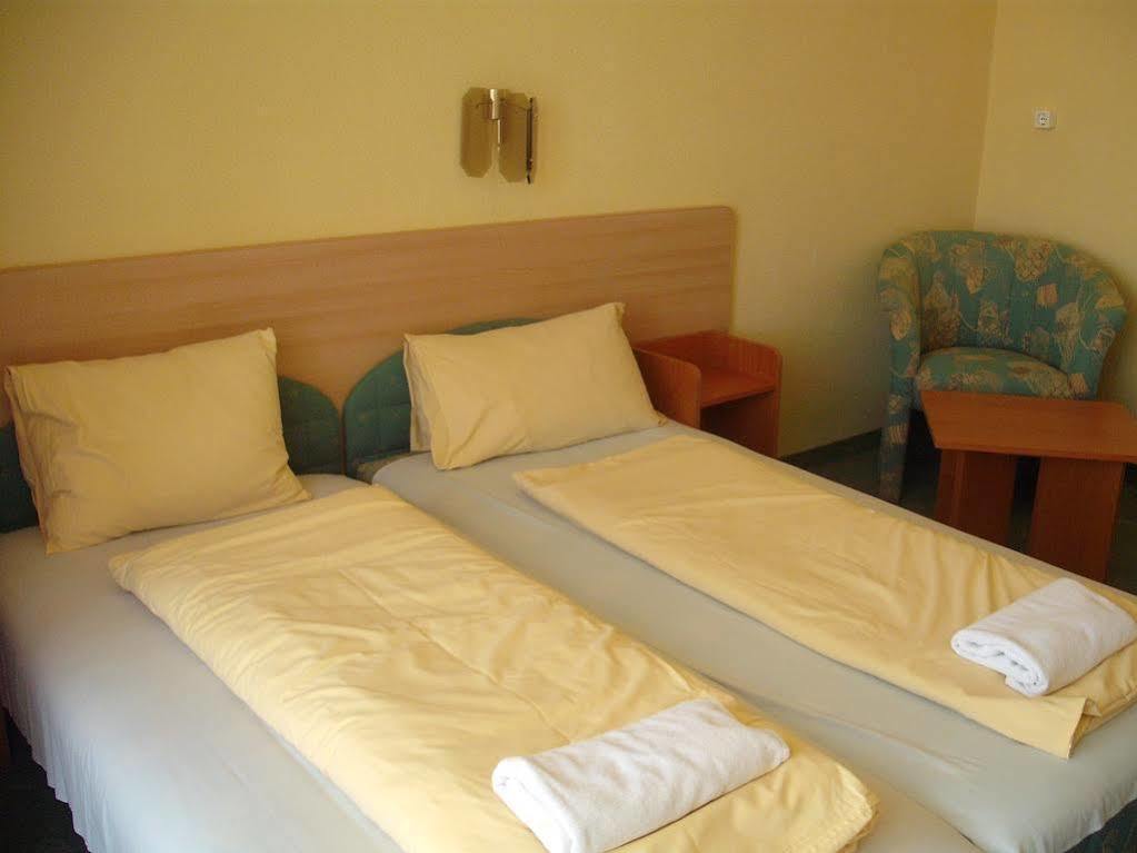 Hotel Tagore Balatonfüred Extérieur photo