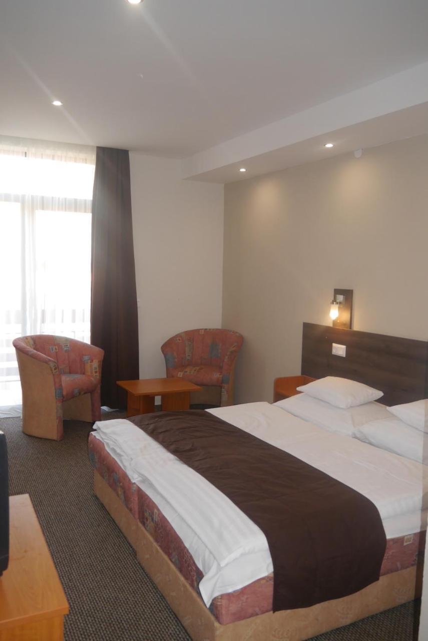 Hotel Tagore Balatonfüred Extérieur photo