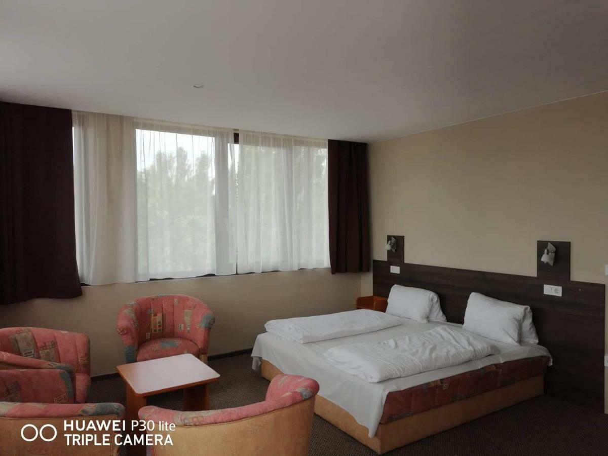 Hotel Tagore Balatonfüred Extérieur photo