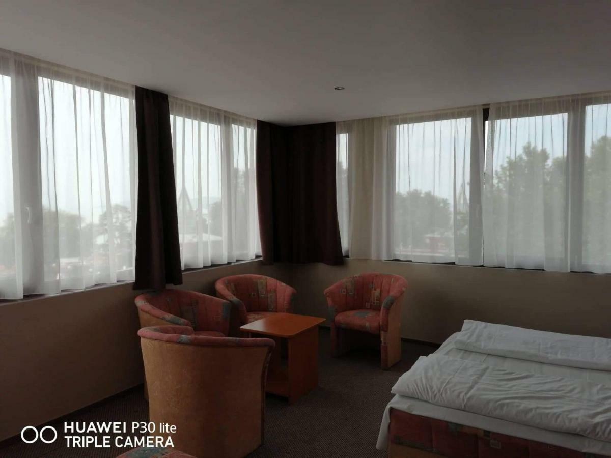 Hotel Tagore Balatonfüred Extérieur photo